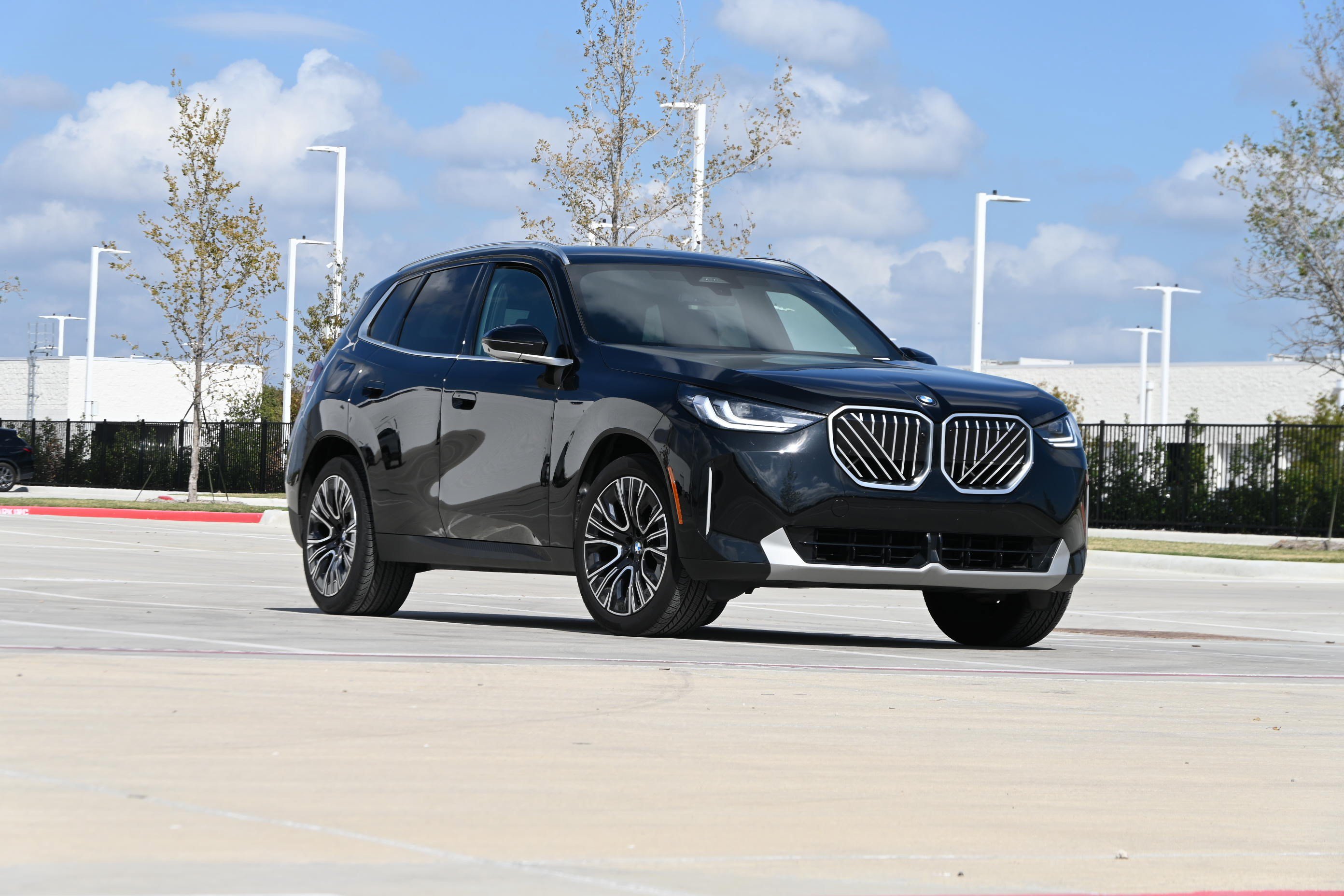 Certified 2026 BMW X3 xDrive30i AWD/4WD image 2