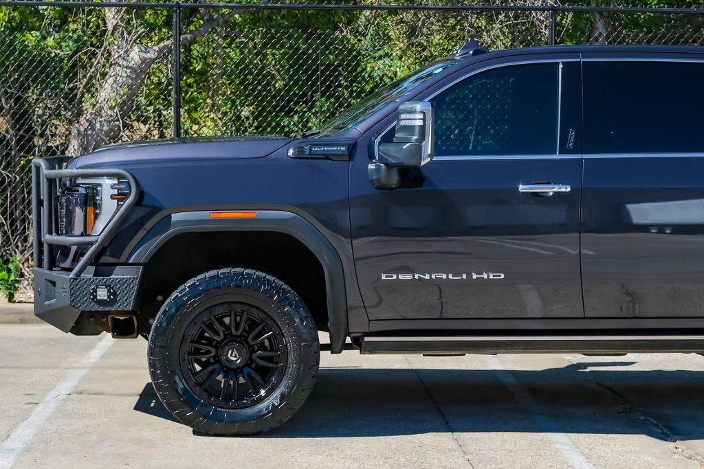 Used 2024 GMC Sierra 3500 Denali Ultimate image 14