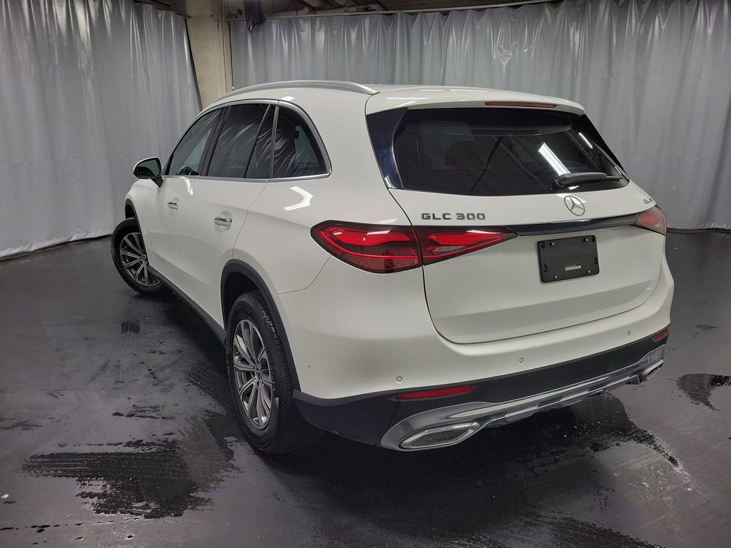 Used 2024 Mercedes-Benz GLC 300 4MATIC image 6