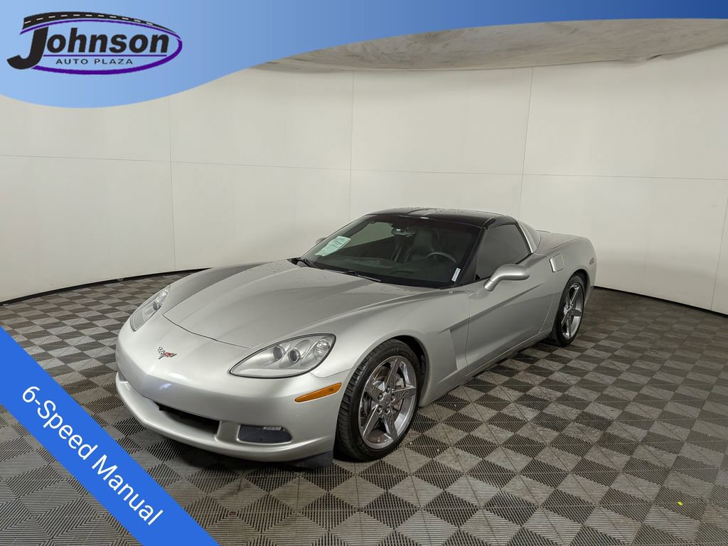 Used 2007 Chevrolet Corvette Coupe w/ Preferred Equipment Group RWD image 1