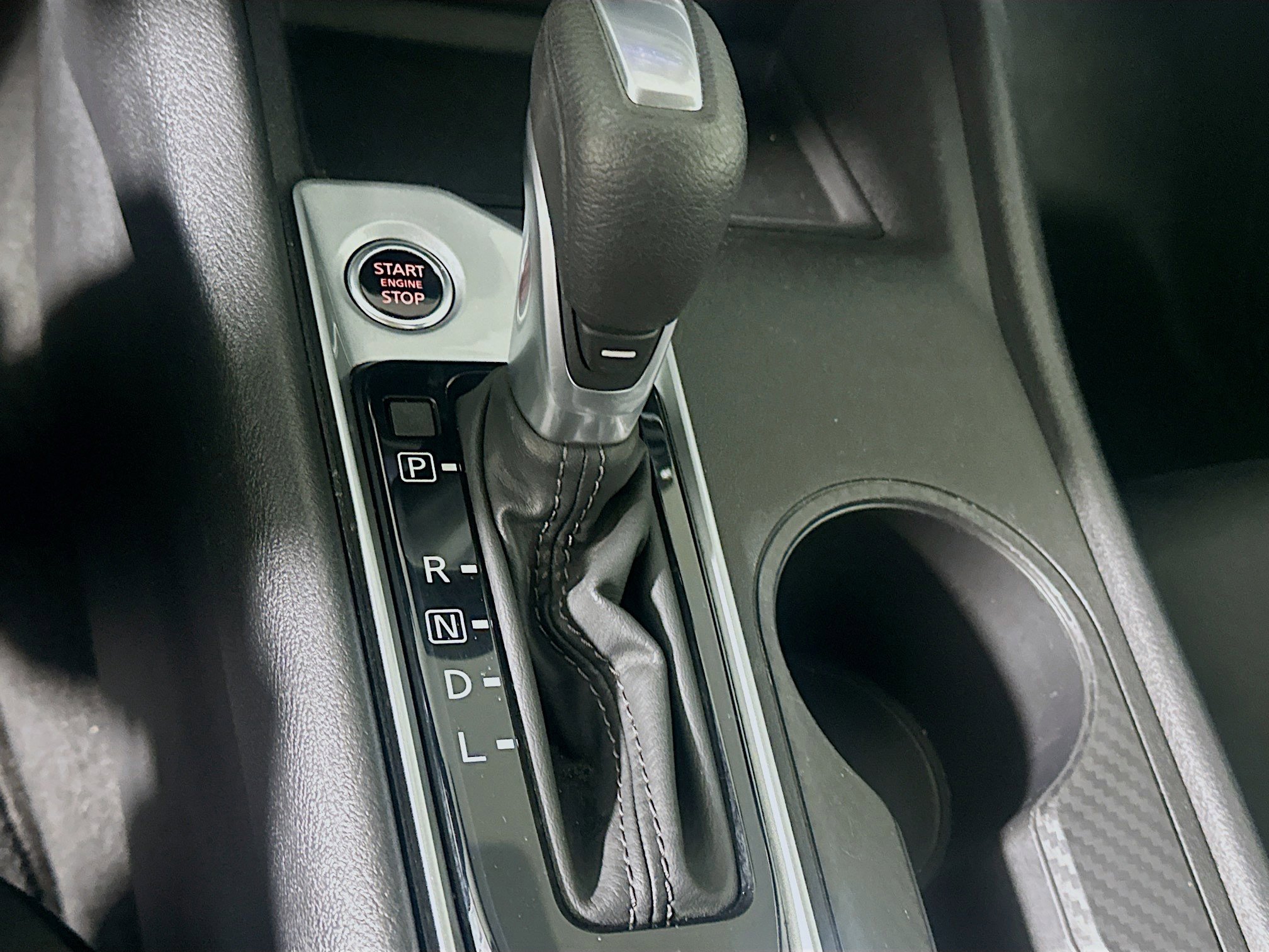 Used 2025 Nissan Altima 2.5 SV image 24