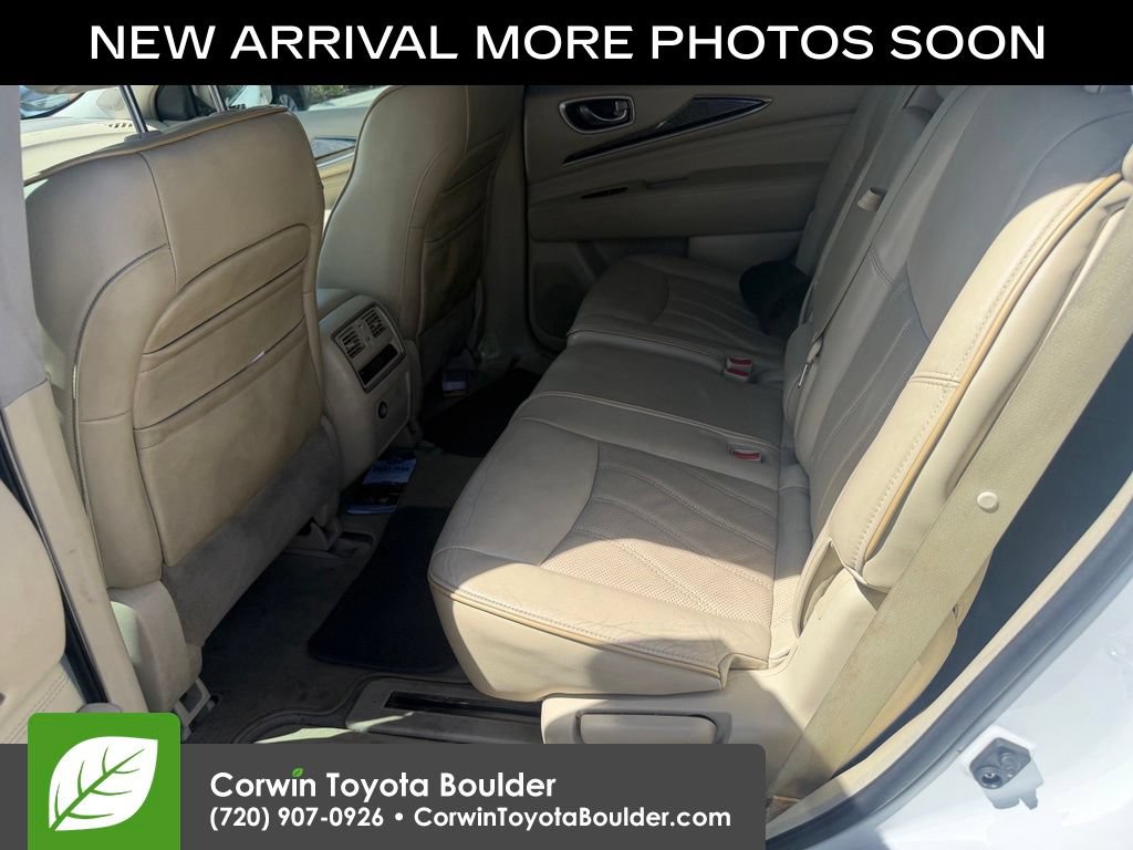 Used 2013 INFINITI JX35 AWD w/ Premium Pkg image 12