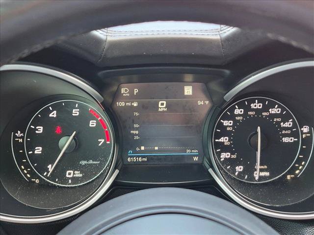 Used 2022 Alfa Romeo Stelvio Veloce AWD/4WD image 11