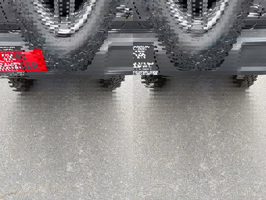 New 2025 Jeep Wrangler Unlimited Sport image 9
