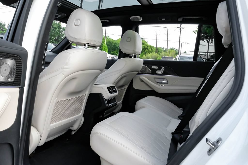 Used 2022 Mercedes-Benz GLS 63 AMG 4MATIC image 38