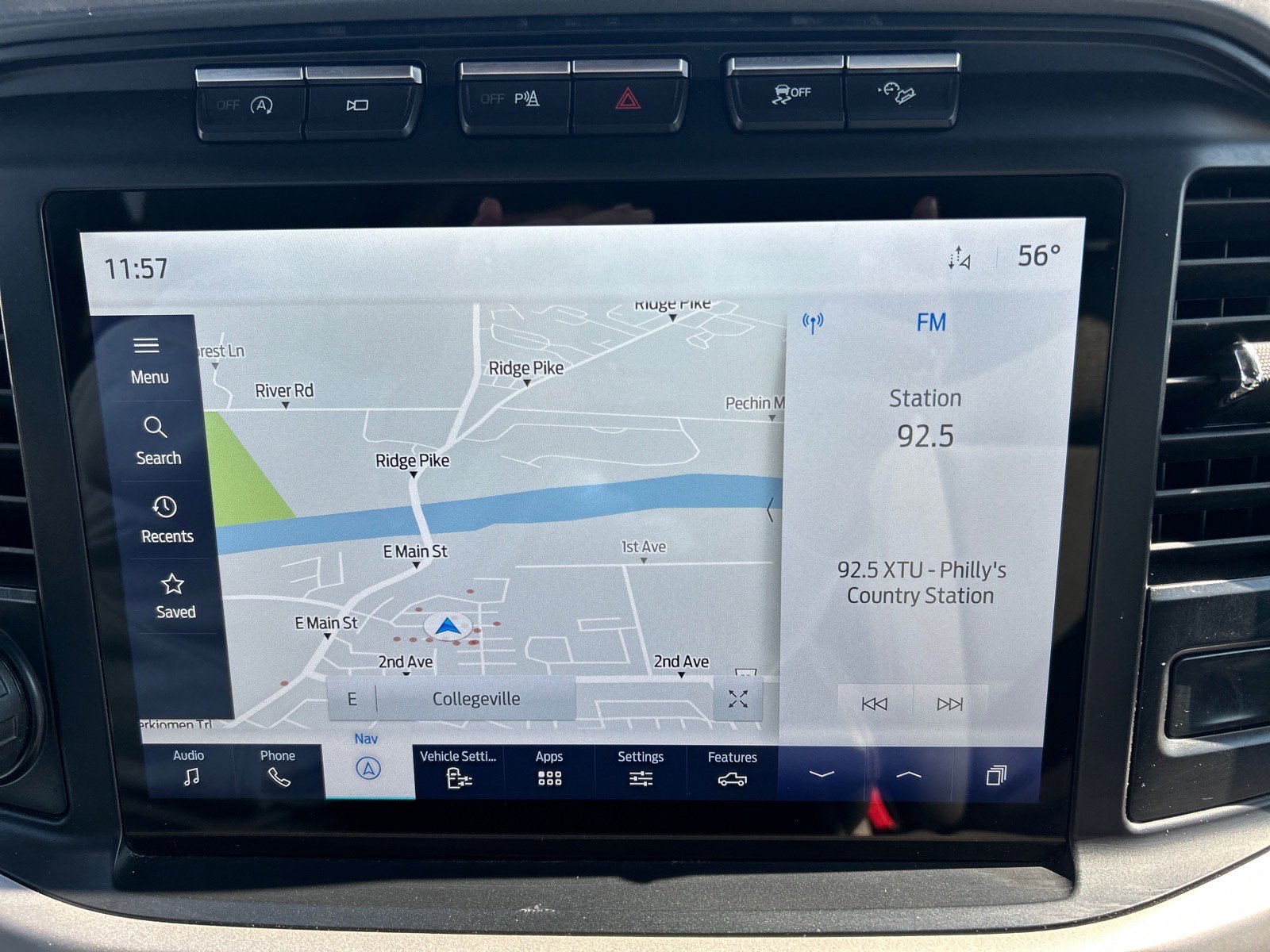 Certified 2021 Ford F150 XLT w/ Equipment Group 302A High image 25