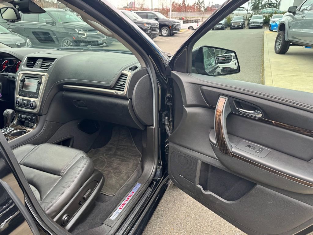 Used 2016 GMC Acadia Denali image 10