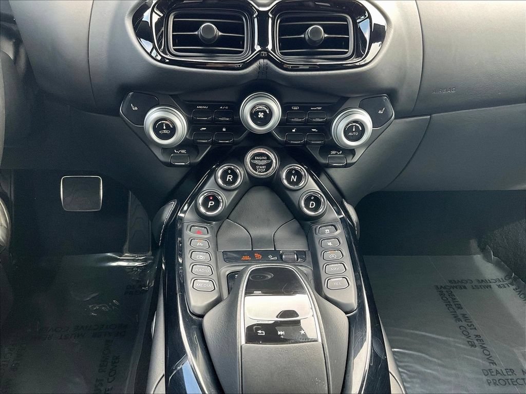 Used 2020 Aston Martin V8 Vantage Coupe RWD image 14