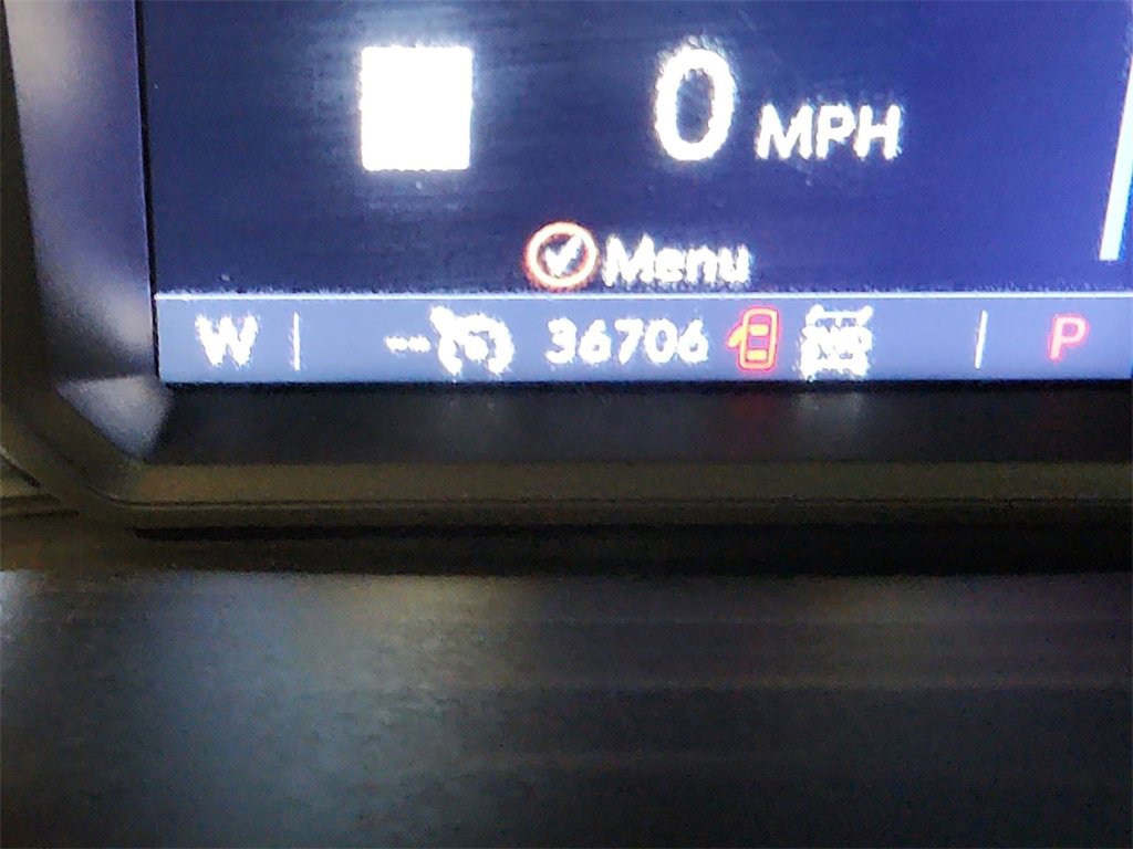 Certified 2022 GMC Sierra 1500 AT4 w/ AT4 Premium Package image 16