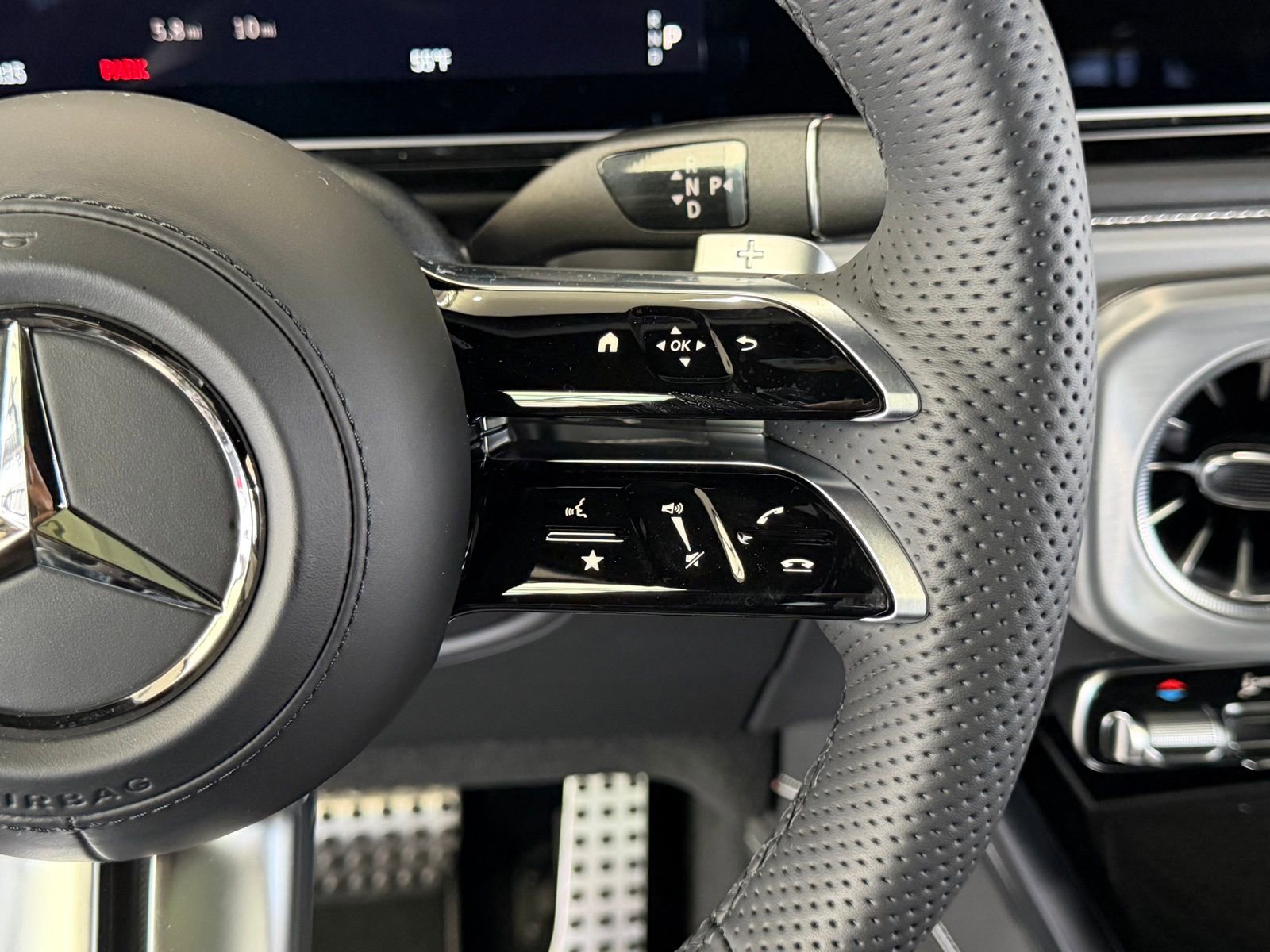 New 2026 Mercedes-Benz G 550 image 18