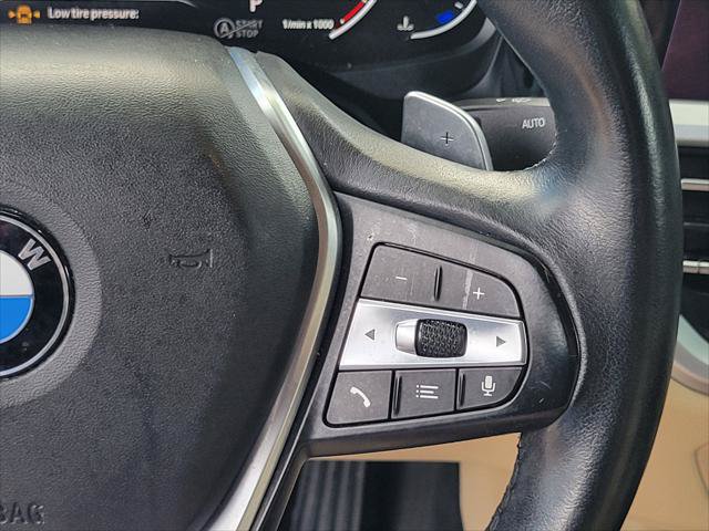 Used 2020 BMW 330i Sedan w/ Driving Assistance Package RWD image 25