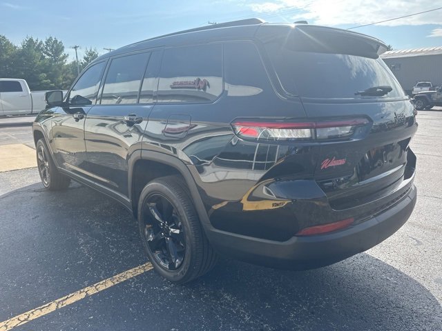 Used 2022 Jeep Grand Cherokee L Laredo image 7