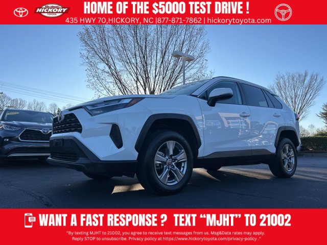 Used 2024 Toyota RAV4 XLE image 1