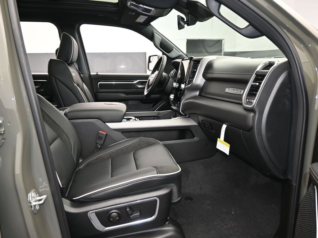 New 2026 RAM 1500 Laramie w/ Night Edition image 42
