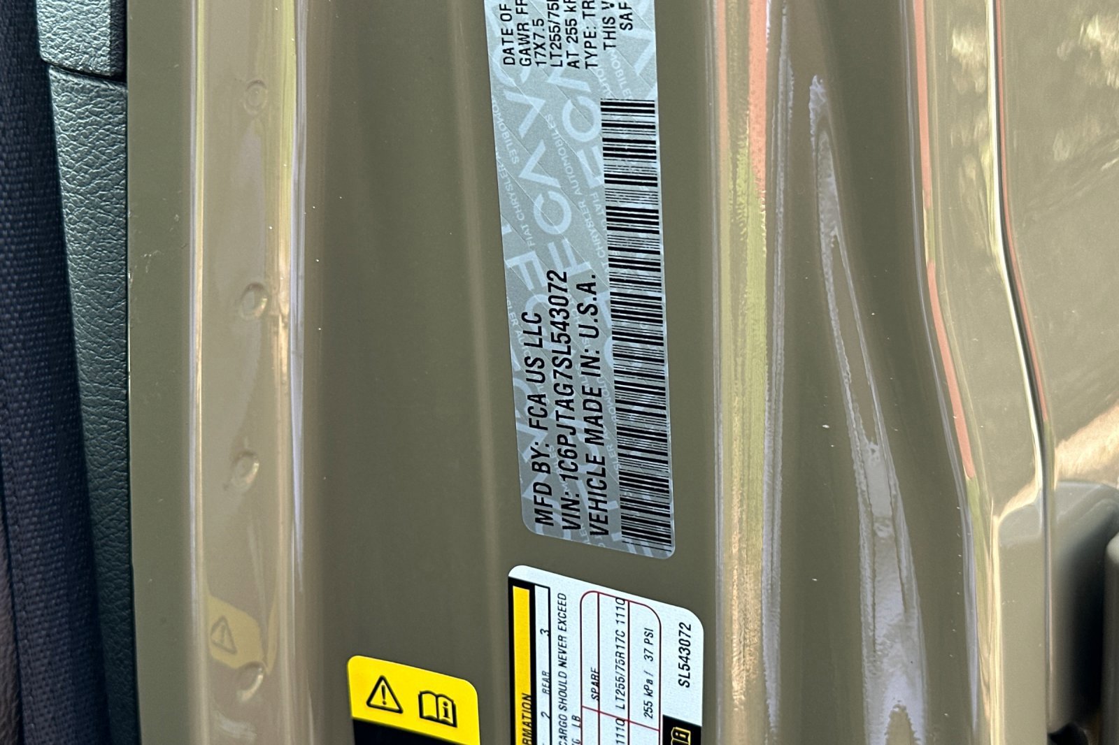 New 2025 Jeep Gladiator Sport image 26