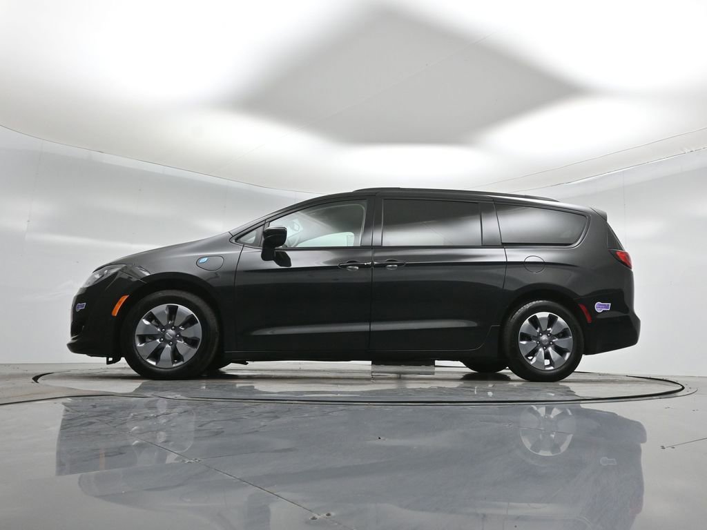 Used 2018 Chrysler Pacifica Limited w/ Advanced Safetytec Group image 8