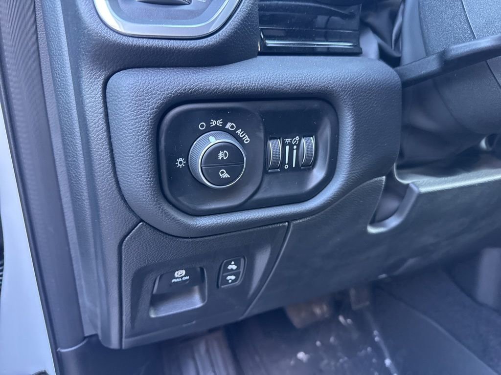 New 2025 RAM 1500 Laramie w/ Night Edition image 16
