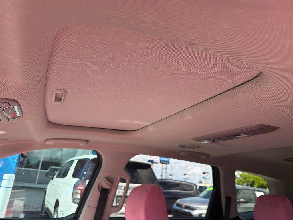 Used 2024 Kia Telluride S w/ S Sunroof Package FWD image 17