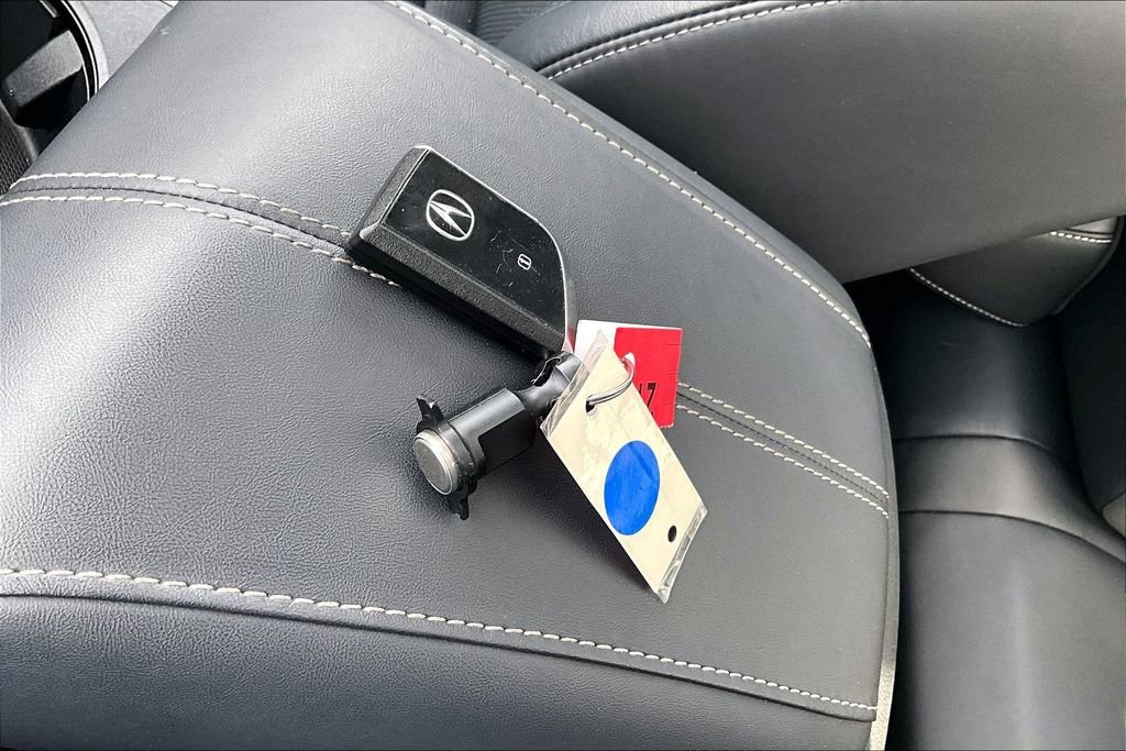 Certified 2025 Acura RDX w/ Technology Package image 13