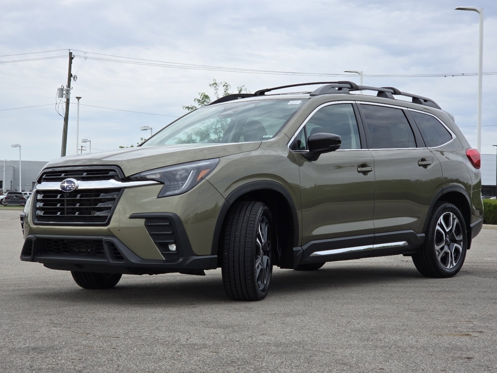 Used 2024 Subaru Ascent Limited w/ Technology Package AWD/4WD image 15