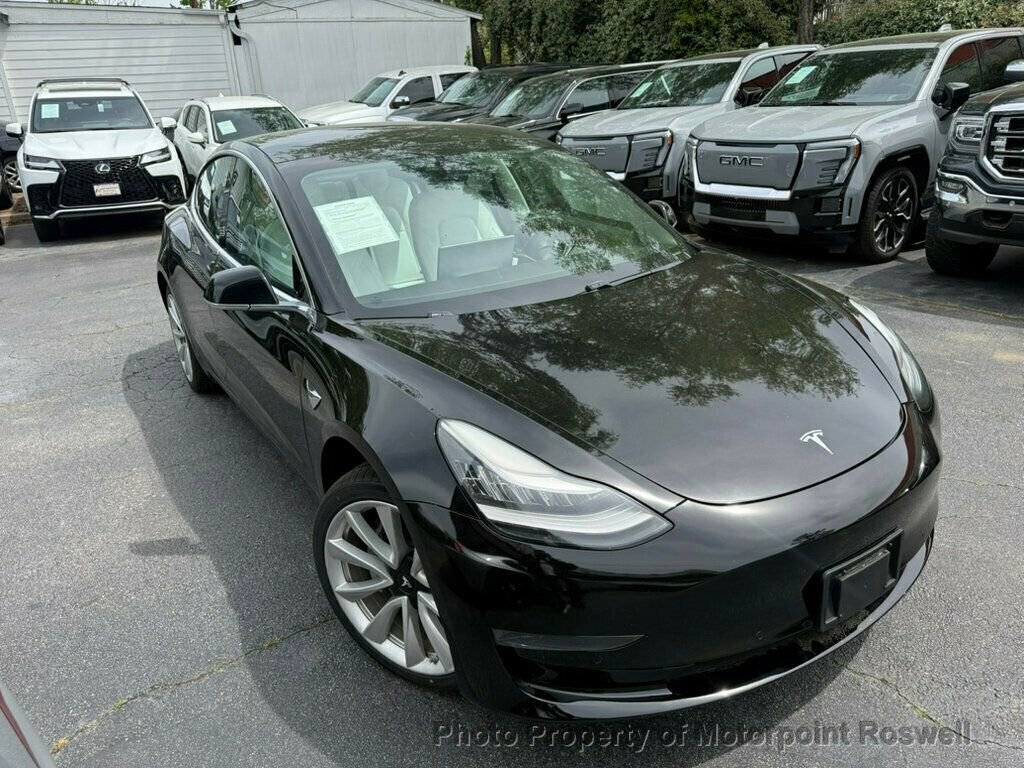 Used 2019 Tesla Model 3 Standard Range Plus image 2