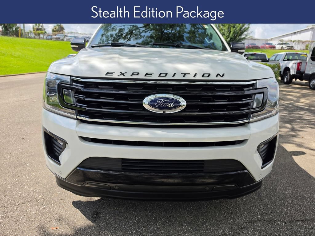 Used 2020 Ford Expedition Max Limited w/ Equipment Group 303A RWD image 6