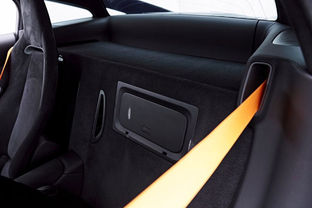 Used 2026 McLaren Artura RWD image 62