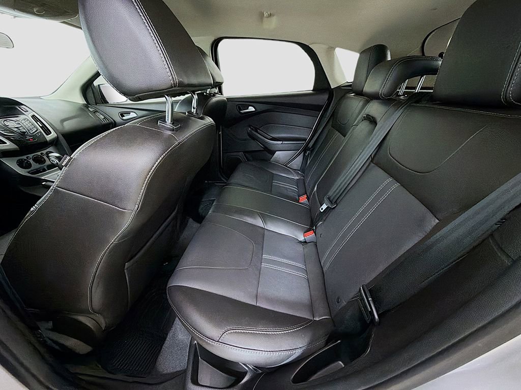 Used 2014 Ford Focus SE w/ Equipment Group 201A image 20