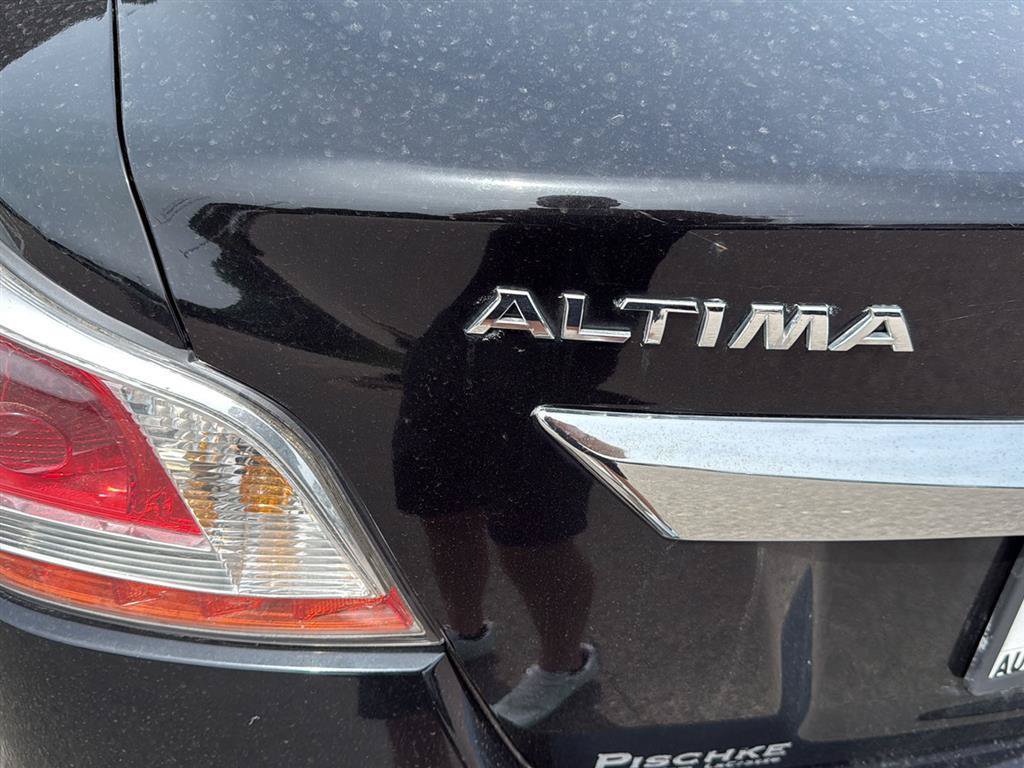 Used 2015 Nissan Altima 2.5 S FWD image 10