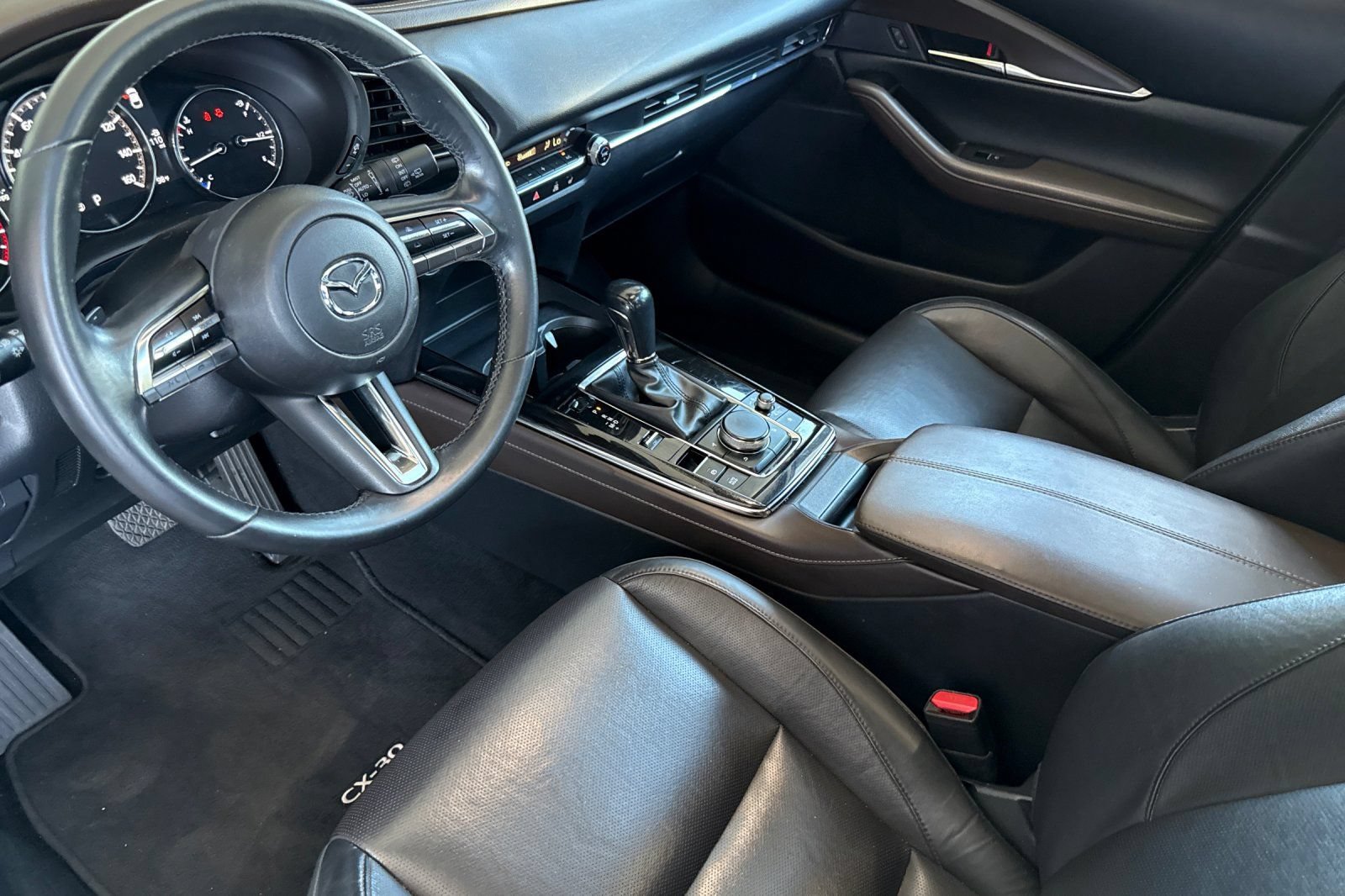 Used 2023 MAZDA CX-30 AWD 2.5 S w/ Premium Package image 7