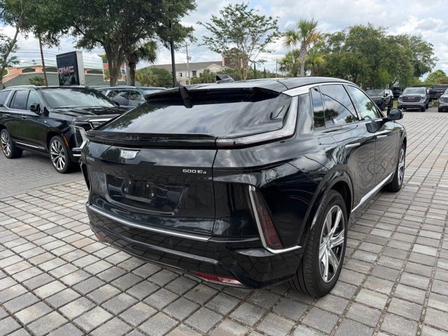 Certified 2024 Cadillac Lyriq Tech AWD/4WD image 5