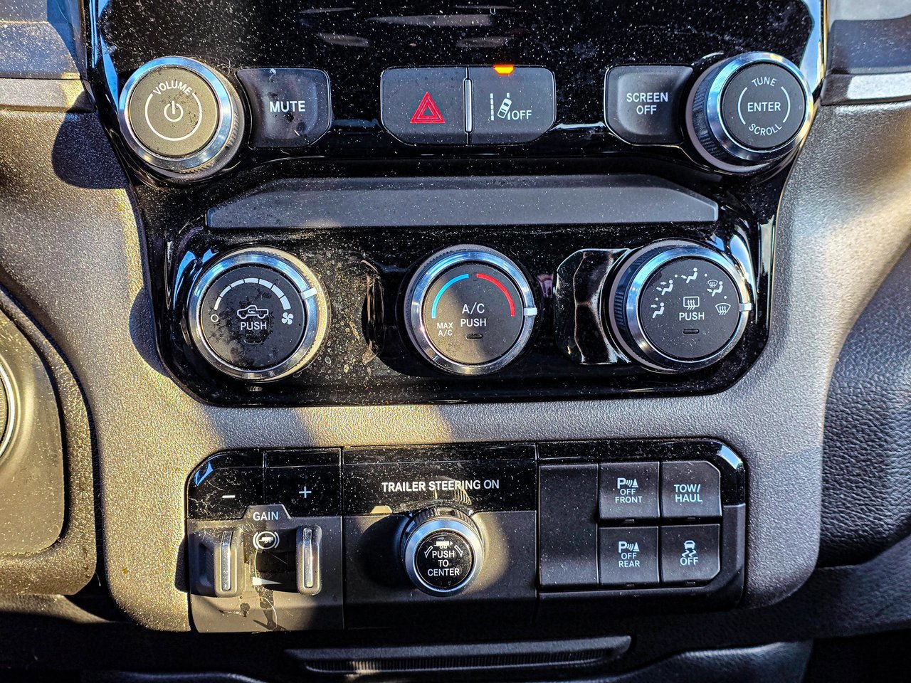 Used 2025 RAM 1500 Tradesman image 18