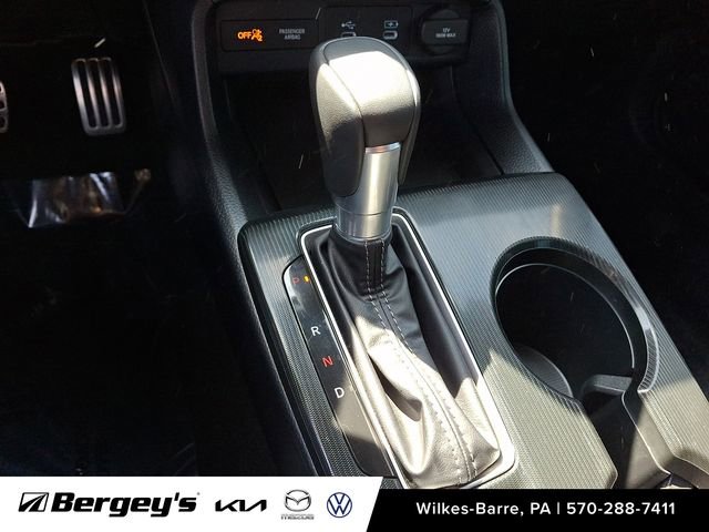 Used 2025 Honda Civic Sport image 17