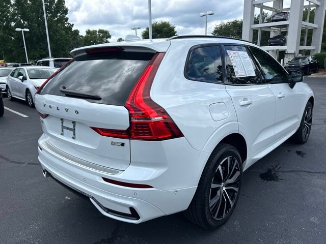 Used 2025 Volvo XC60 B5 Plus w/ Protection Package Premier AWD/4WD image 7