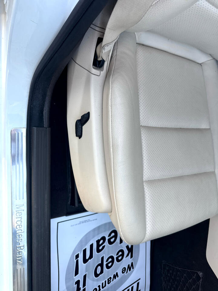 Used 2015 Mercedes-Benz GLK 350 4MATIC image 12