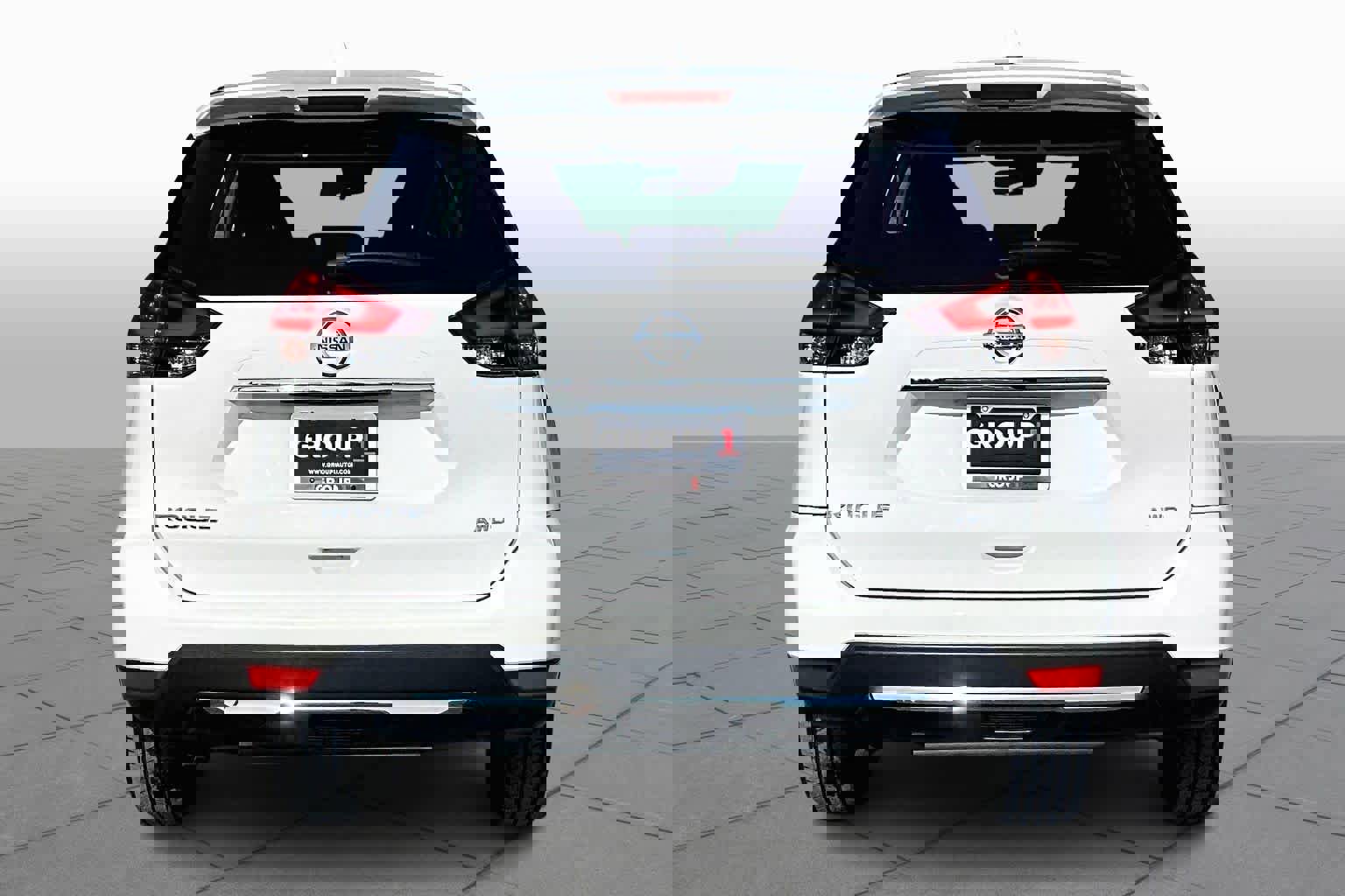 Used 2019 Nissan Rogue S image 15