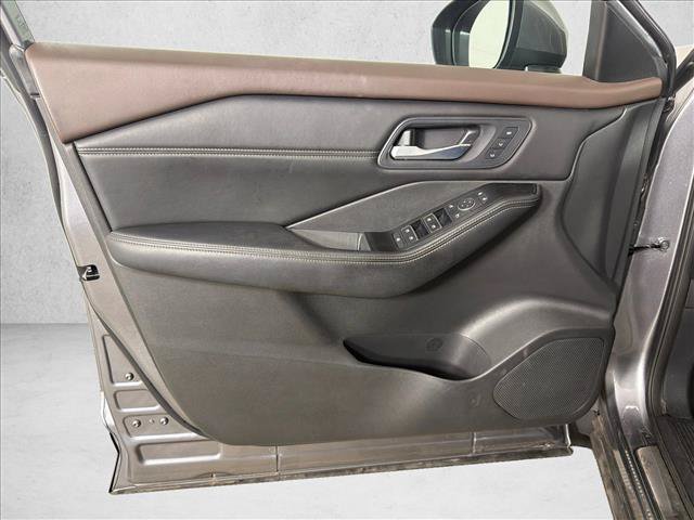Used 2023 Nissan Rogue SL w/ SL Premium Package AWD/4WD image 12