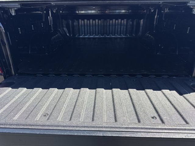 Used 2020 Chevrolet Silverado 1500 Custom Trail Boss w/ Custom Convenience Package AWD/4WD image 22