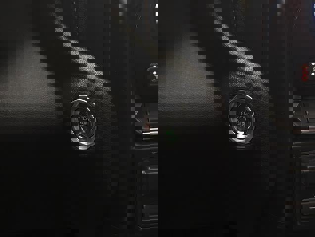 Used 2022 GMC Sierra 2500 AT4 w/ AT4 Preferred Package image 31