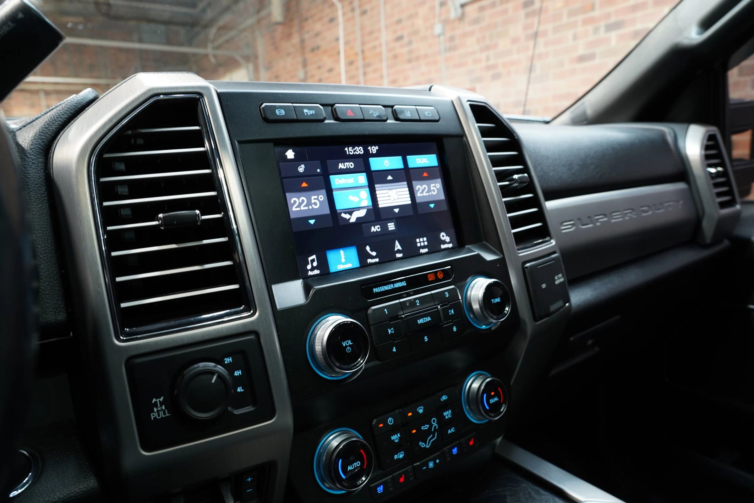 Used 2019 Ford F350 Platinum w/ Platinum Ultimate Package image 52