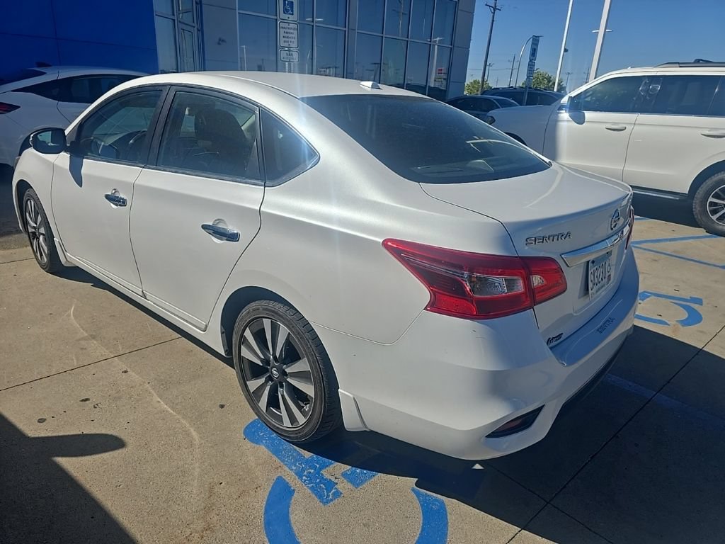 Used 2019 Nissan Sentra SL w/ Exterior Package FWD video 2