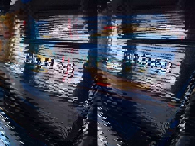 Used 2022 Jeep Grand Cherokee L Limited w/ Luxury Tech Group II image 17