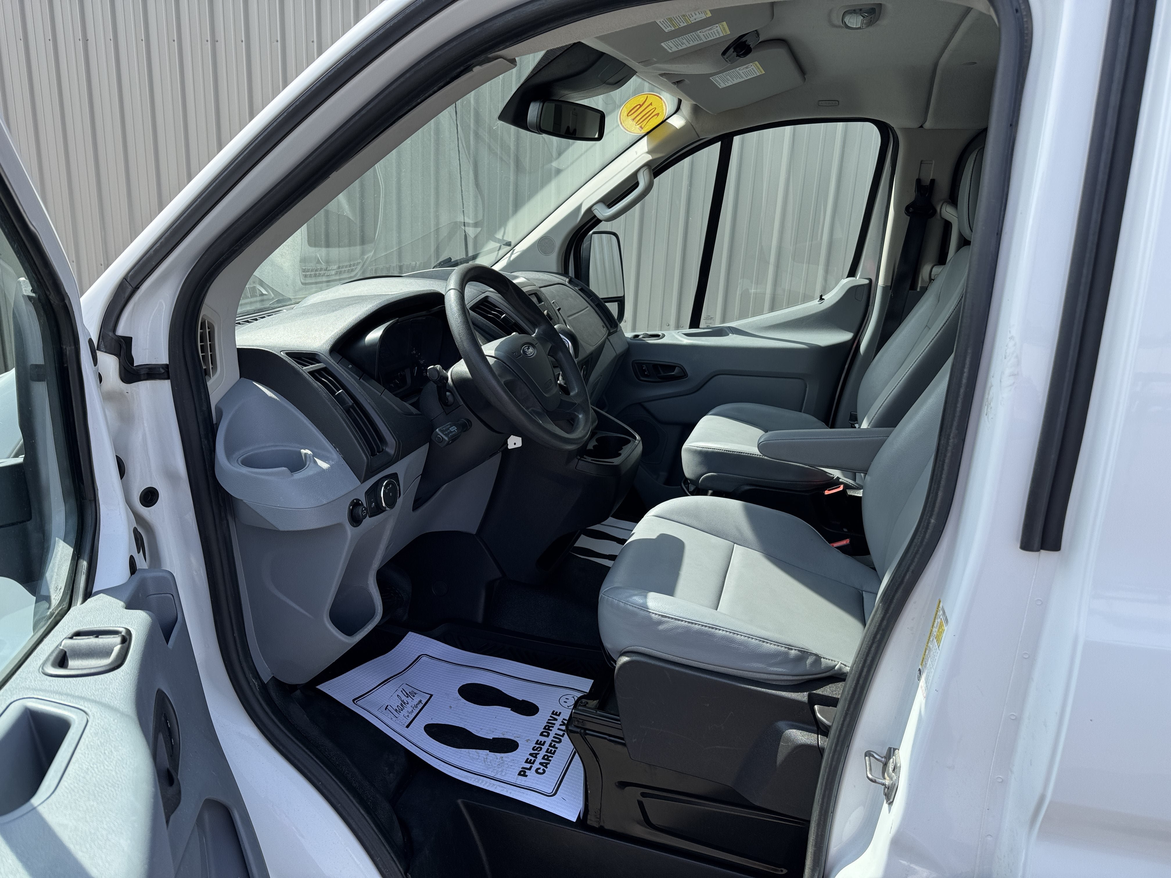 Used 2016 Ford Transit 350 XL RWD image 9