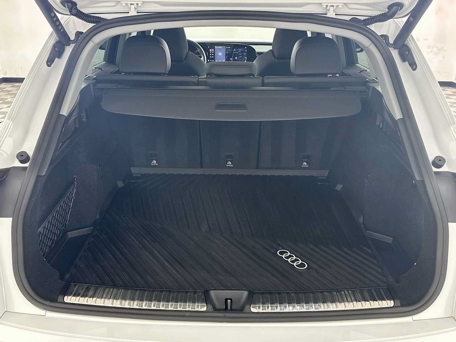 Certified 2025 Audi Q5 Prestige AWD/4WD image 24