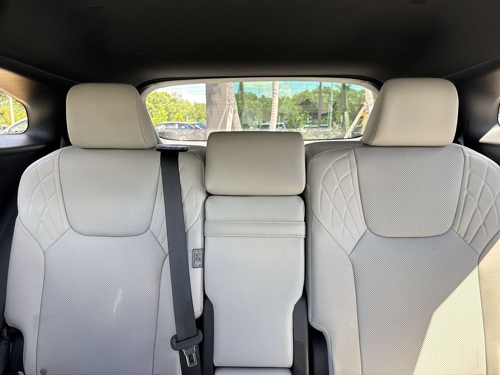 Used 2023 Lexus RX 350 Premium w/ Cold Area Package FWD image 18