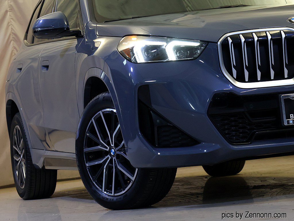 Certified 2023 BMW X1 xDrive28i w/ M Sport Package AWD/4WD image 4