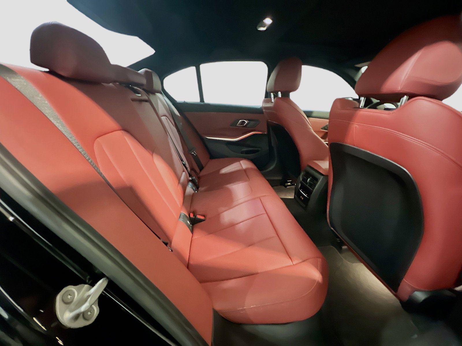 Used 2024 BMW M340i w/ Premium Package image 21