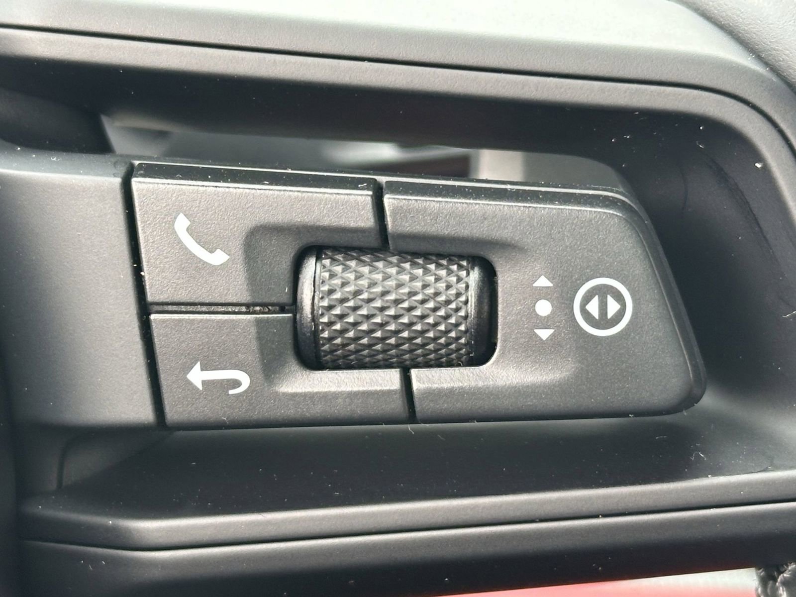 New 2026 Porsche Panamera 4 image 27