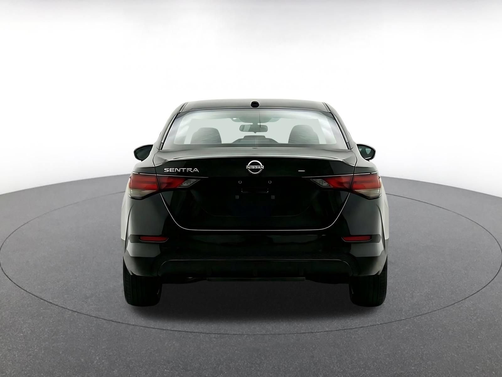 Used 2025 Nissan Sentra S FWD image 8