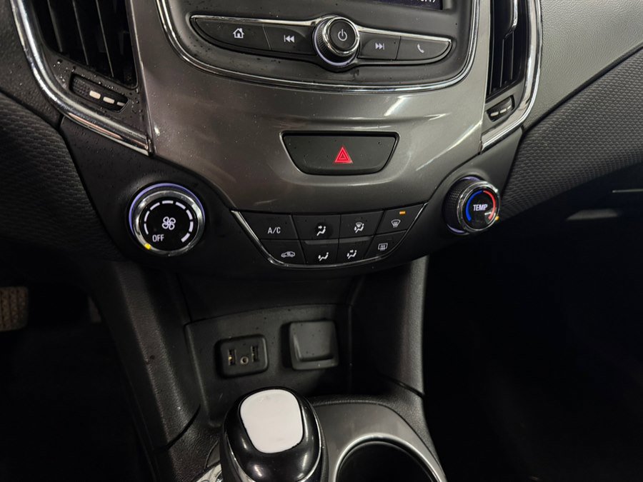 Used 2019 Chevrolet Cruze LS w/ LS Convenience Package image 20